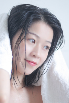 和馊孑同居的日子日本电影